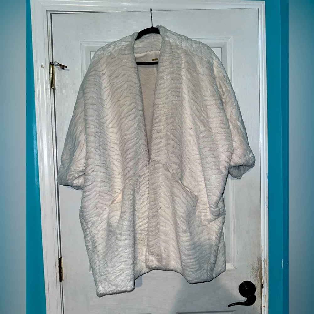 Tahari white faux fur jacket